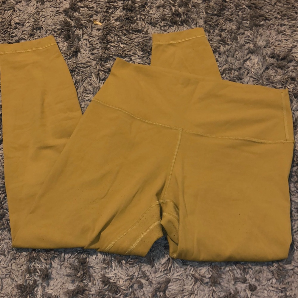 Green lululemon leggings